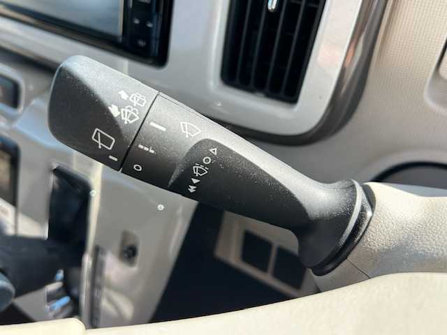 ダイハツ ムーヴ キャンバス G メイクアップ SA Ⅲ 茨城県 2018(平30)年 5.4万km スムースグレーマイカメタリック/ファイアークォーツレッドメタリック 2トーン 社外ナビゲーション/CD/DVD/Bluetooth/フルセグTV/バックカメラ/スマートアシストIII/・衝突警報機能/・衝突回避支援ブレーキ機能/・車線逸脱警報機能	/・誤発進抑制機能(前方)	/・誤発進抑制機能(後方)	/・先行車発進お知らせ機能	/・オートハイビーム	/ETC/両側パワースライドドア/社外AW/オートライト/LEDヘッドライト/保証書、取扱説明書