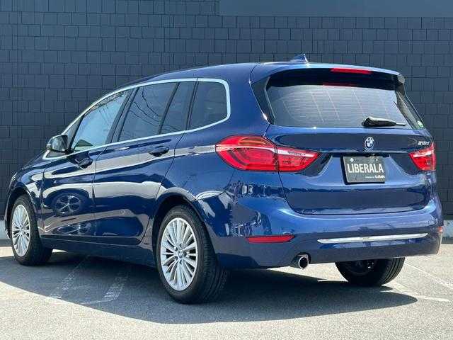 ＢＭＷ ２１８ｄ グランツアラー ラグジュアリー 埼玉県 2017(平29)年 4.8万km メディテラニアンブルー ベージュ革/シートヒーター/純正ナビゲーション/(Bluetooth/USB)/バックカメラ/オートテールゲート/スマートキー/HIDヘッドライト