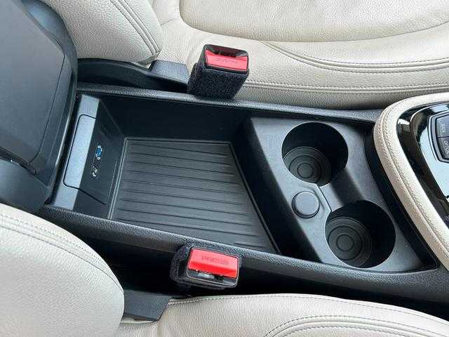 ＢＭＷ ２１８ｄ グランツアラー ラグジュアリー 埼玉県 2017(平29)年 4.8万km メディテラニアンブルー ベージュ革/シートヒーター/純正ナビゲーション/(Bluetooth/USB)/バックカメラ/オートテールゲート/スマートキー/HIDヘッドライト