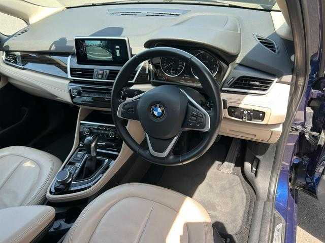 ＢＭＷ ２１８ｄ グランツアラー ラグジュアリー 埼玉県 2017(平29)年 4.8万km メディテラニアンブルー ベージュ革/シートヒーター/純正ナビゲーション/(Bluetooth/USB)/バックカメラ/オートテールゲート/スマートキー/HIDヘッドライト