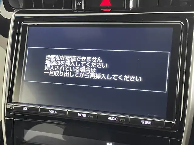 トヨタ ハリアー プレミアム 埼玉県 2017(平29)年 4.9万km スパークリングブラックパールクリスタルシャイン 純正9インチＳＤナビ/ CD DVD Bluetooth USB HDMI SD 地デジTV/バックカメラ/プリクラッシュセーフティ/アイドリングストップ/パワーバックドア/レーダークルーズコントロール/オートＬＥＤライト/オートハイビーム/ビルトインＥＴＣ２．０/パワーシート/純正18インチアルミホイール
