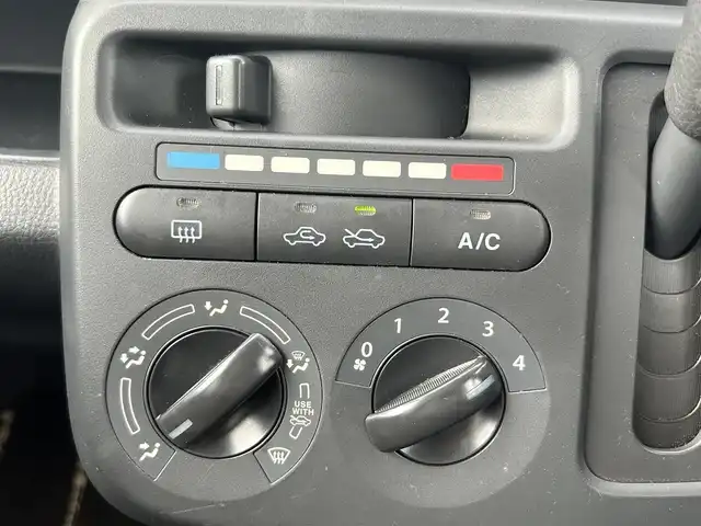 日産 モコ S 熊本県 2015(平27)年 6万km アーバンブラウン ワンオーナー車/保証書・取説あり/純正ＳＤナビDTV/・Blootooth/CD/DVD/USB/AM/FM/ipod/・フルセグＴＶ/電動格納ミラー/ヘッドライトレベライザー/フォグランプ/アイドリングストップ/純正フロアマット/プッシュスタート/ベンチシート/スマートキースペア１本