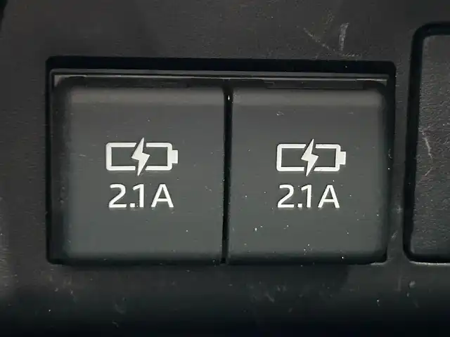 トヨタ ヴォクシー ZS 静岡県 2020(令2)年 3.7万km ブラッキッシュアゲハガラスフレーク ７人乗り/トヨタセーフティセンス/純正１０型ＳＤナビ/フルセグＴＶ/１２．１型後席モニター/ＢＴオーディオ/ドラレコ/ビルトインＥＴＣ２．０/バックカメラ/両側電動スライドドア/ＬＥＤオートライト/純正１６ＡＷ