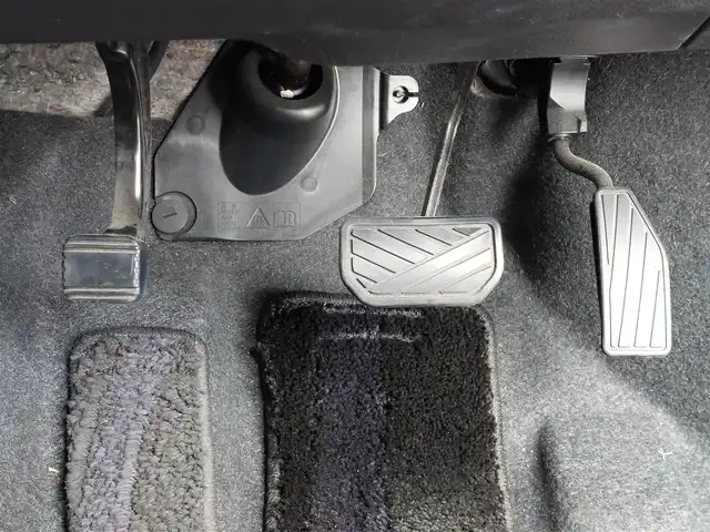 スズキ ソリオ バンディット HV MV 東京都 2019(平31)年 7万km スーパーブラックパール 社外ナビ/全方位モニター/ビルトインETC/両側パワースライドドア/シートヒーター/パドルシフト/衝突軽減ブレーキ/レーンキープアシスト/レーダークルーズコントロール/スマートキー/純正15インチAW