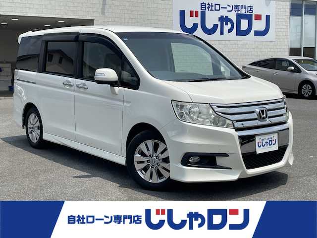 ホンダ ステップワゴン スパーダ Z 佐賀県 2011(平23)年 7.2万km プレミアムホワイトパール (株)IDOMが運営する【じしゃロン佐賀店】の自社ローン専用車両になります。/こちらは現金またはオートローンご利用時の価格です。自社ローンご希望の方は別途その旨お申付け下さい/・８人乗り　/・両側電動スライドドア　/・ＥＴＣ
