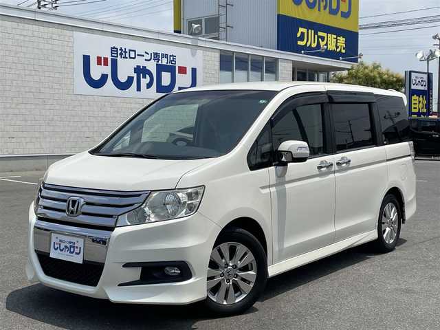 ホンダ ステップワゴン スパーダ Z 佐賀県 2011(平23)年 7.2万km プレミアムホワイトパール (株)IDOMが運営する【じしゃロン佐賀店】の自社ローン専用車両になります。/こちらは現金またはオートローンご利用時の価格です。自社ローンご希望の方は別途その旨お申付け下さい/・８人乗り　/・両側電動スライドドア　/・ＥＴＣ