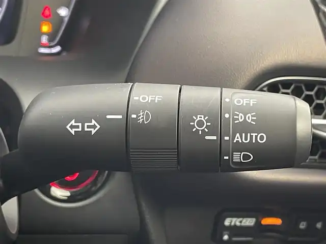 ホンダ ＺＲ－Ｖ ハイブリッド e:HEV Z 茨城県 2023(令5)年 2.6万km クリスタルブラックパール 純正9型ナビ/全周囲カメラ/フルセグ/BOSEプレミアムサウンドシステム/ワイヤレス充電器/衝突被害軽減ブレーキ/車線逸脱抑制装置/レーダークルーズコントロール/オートマチックハイビーム/クリアランスソナー/BSI/ETC2.0/シートヒーター/ステアリングヒーター/純正18インチAW/LEDヘッドライト/スマートキー