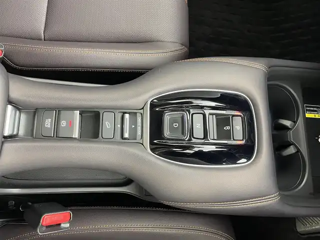 ホンダ ＺＲ－Ｖ ハイブリッド e:HEV Z 茨城県 2023(令5)年 2.6万km クリスタルブラックパール 純正9型ナビ/全周囲カメラ/フルセグ/BOSEプレミアムサウンドシステム/ワイヤレス充電器/衝突被害軽減ブレーキ/車線逸脱抑制装置/レーダークルーズコントロール/オートマチックハイビーム/クリアランスソナー/BSI/ETC2.0/シートヒーター/ステアリングヒーター/純正18インチAW/LEDヘッドライト/スマートキー