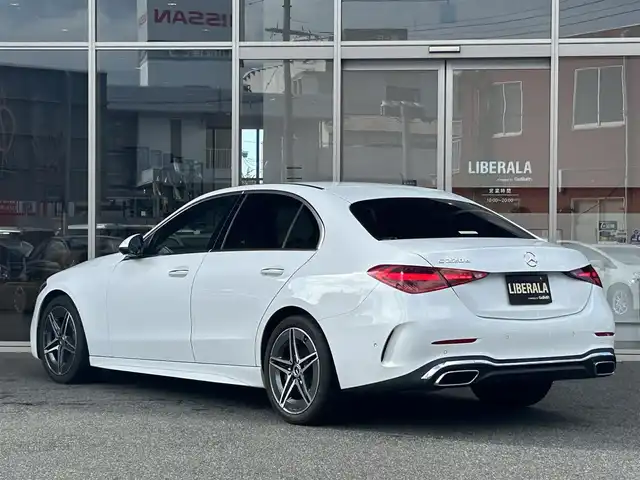 メルセデス・ベンツ Ｍ・ベンツ Ｃ２２０ｄ アバンギャルド　AMGライン 福岡県 2022(令4)年 3.3万km パール ベーシックＰＫＧ　/ＡＭＧラインＰＫＧ　/アンビエントライト　/ＡＣＣ　/ＢＳＭ　/ＨＵＤ　/純正ナビ／ＴＶ　/３６０°カメラシステム　/Ｂｌｕｅｔｏｏｔｈ　/パドルシフト　/前後ドラレコ　/純正１８インチＡＷ