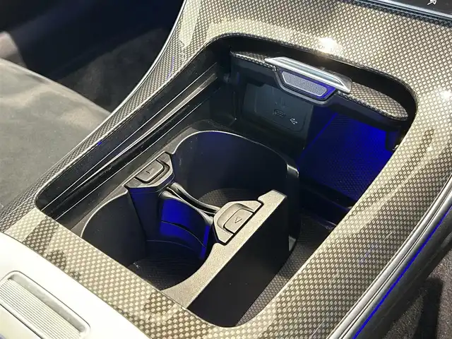 メルセデス・ベンツ Ｍ・ベンツ Ｃ２２０ｄ アバンギャルド　AMGライン 福岡県 2022(令4)年 3.3万km パール ベーシックＰＫＧ　/ＡＭＧラインＰＫＧ　/アンビエントライト　/ＡＣＣ　/ＢＳＭ　/ＨＵＤ　/純正ナビ／ＴＶ　/３６０°カメラシステム　/Ｂｌｕｅｔｏｏｔｈ　/パドルシフト　/前後ドラレコ　/純正１８インチＡＷ