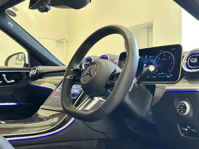 メルセデス・ベンツ Ｍ・ベンツ Ｃ２２０ｄ アバンギャルド　AMGライン 福岡県 2022(令4)年 3.3万km パール ベーシックＰＫＧ　/ＡＭＧラインＰＫＧ　/アンビエントライト　/ＡＣＣ　/ＢＳＭ　/ＨＵＤ　/純正ナビ／ＴＶ　/３６０°カメラシステム　/Ｂｌｕｅｔｏｏｔｈ　/パドルシフト　/前後ドラレコ　/純正１８インチＡＷ