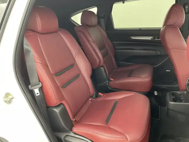 マツダ ＣＸ－８ XD スポーツアピアランス 群馬県 2023(令5)年 3.3万km ロジウムホワイトプレミアムメタリック 純正８．８型ナビ　ＢＯＳＥサウンド　全周囲カメラ　ワイヤレス充電　レザーシート　シートヒーター　エアシート　パワーシート　電動リアゲート　前後ドラレコ　ＥＴＣ　ルーフレール　衝突被害軽減ブレーキ　禁煙