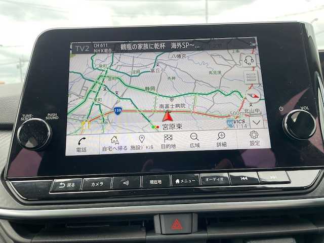 日産 ノート X 静岡県 2021(令3)年 4.9万km ガーネットレッド ●純正9インチナビ/（フルセグ/Bluetooth）/●全方位カメラ/●エマージェンシーブレーキ/●車線逸脱防止支援/●ブラインドスポットモニター/●オートブレーキホールド/●前後コーナーセンサー/●電動パーキングブレーキ/●LEDヘッドライト/●オートライト/●ステアリングスイッチ/●電動格納ウインカーミラー/●デジタルインナーミラー/●ETC/●純正フロアマット/●ドアバイザー/●プッシュスタート/●スマートキー/●横滑り防止装置/●W+サイドSRS+ABS/●取扱説明書