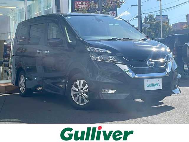 日産 セレナ 道央・札幌 2018(平30)年 5.8万km ダイヤモンドブラック ・4WD/・純正SDナビ/CD・BT/・フルセグＴＶ/・クルーズコントロール/・車外カメラ（バック・フロント・サイド・全方位）/・純正ドライブレコーダー/・パーキングアシスト/・アラウンドビュー/・レーンキープアシスト/・エマージェンシーブレーキ/・社外ＡＷ付き冬タイヤ/・純正エンジンスターター/・両側パワースライドドア/・ウォークスルー/・ＥＴＣ/・LEDヘッドライト/・純正フロアマット/・電動格納ミラー/・ドアバイザー/・プッシュスタート/・スペアキー
