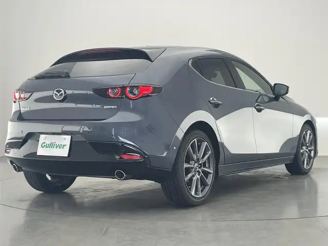 マツダ マツダ３ファストバック 20S バーガンディセレクション 愛知県 2020(令2)年 5.6万km ポリメタルグレーM 純正８．８インチナビ/360度セーフティパッケージ/アラウンドビューモニター/ヘッドアップディスプレイ/ブラインドスポットモニター/HDMI/パドルシフト/赤革シート/レーダークルーズコントロール/シートヒーター/パワーシート/ETC/純正アルミホイール/純正フロアマット/コーナーセンサー/LEDオートライト/フルセグTV/衝突被害軽減ブレーキ/ステアリングヒーター/車線逸脱/禁煙車