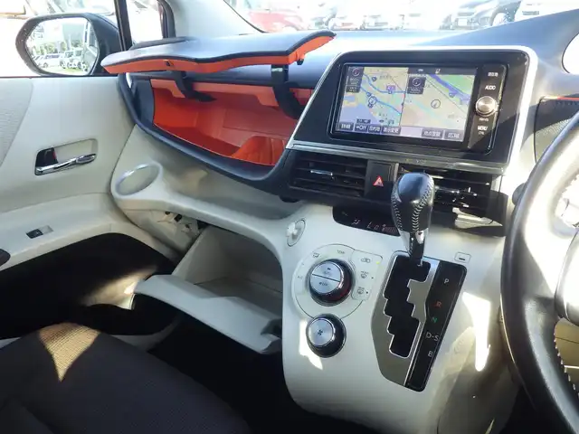 トヨタ シエンタ G 千葉県 2016(平28)年 6.5万km ヴィンテージブラウンパールクリスタルシャイン Toyota Safety Sense/・プリクラッシュセーフティ/・レーンディパーチャーアラート/・オートハイビーム/両側パワースライドドア/純正SDナビ/地デジTV/【DVD/CD再生機能　Bluetooth接続】/バックカメラ/ETC/LEDヘッドライト/社外15インチアルミホイル/スマートキー