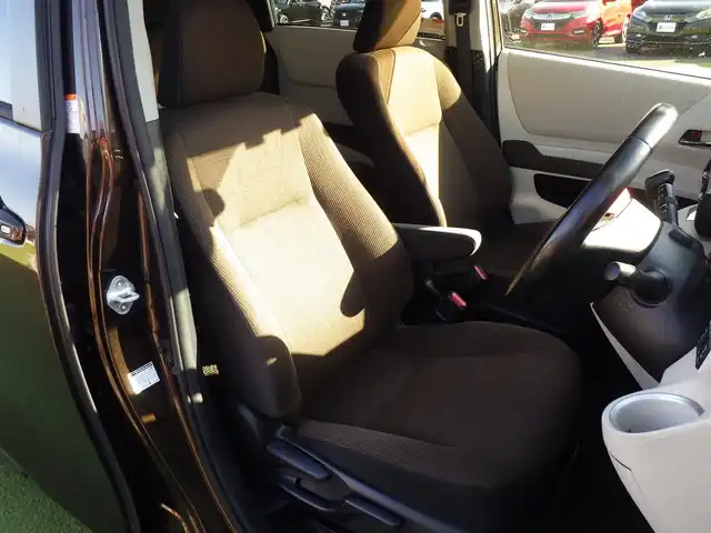トヨタ シエンタ G 千葉県 2016(平28)年 6.5万km ヴィンテージブラウンパールクリスタルシャイン Toyota Safety Sense/・プリクラッシュセーフティ/・レーンディパーチャーアラート/・オートハイビーム/両側パワースライドドア/純正SDナビ/地デジTV/【DVD/CD再生機能　Bluetooth接続】/バックカメラ/ETC/LEDヘッドライト/社外15インチアルミホイル/スマートキー