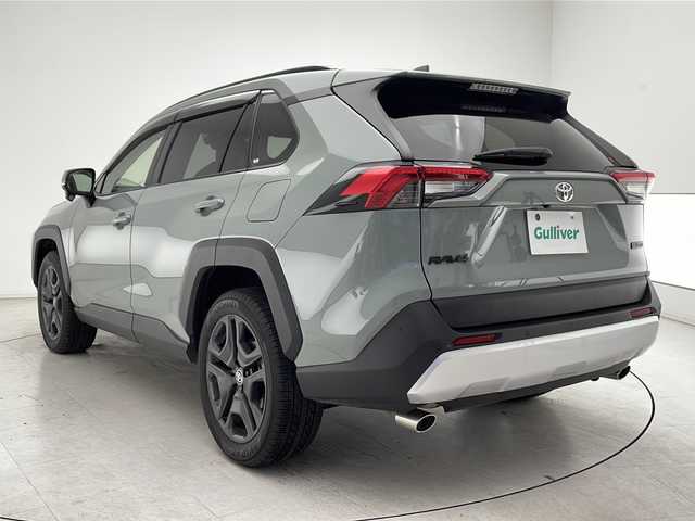 トヨタ ＲＡＶ４ アドベンチャー 千葉県 2022(令4)年 1.5万km アーバンカーキ 純正ナビ/　Bluetooth/フルセグTV/Apple car play/Android Auto/トヨタセーフティセンス/レーダークルーズコントロール/レーンキープアシスト/衝突軽減ブレーキ/クリアランスソナー/先行車発進警報/標識認識機能/ブラインドスポットモニター/ダウンヒルアシスト/電動パーキング/オートホールド/オートハイビーム/レザーシート/前席シートヒーター/エアーシート/運転席パワーシート/メモリーシート/デジタルインナーミラー/ステアリングヒーター/ルーフレール/ビルトインETC2.0/ホイール付きスタッドレス積載/LEDライト/フォグランプ/フロアマット/ドアバイザー