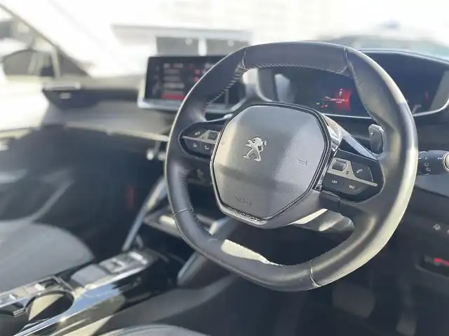 プジョー ２０８ アリュール 栃木県 2022(令4)年 2.2万km パールⅡ 純正DA（AppleCarPlay/AM/FM/USB）/アダプティブクルーズコントロール/置くだけ充電/レーンポジショニングアシスト/サイドカメラ/バックカメラ/社外ドライブレコーダー（前後）/純正16インチアルミ/ETC/スマートキー