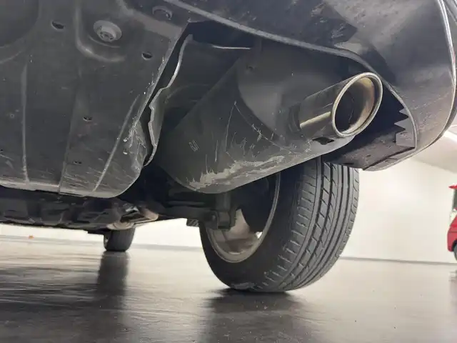 ホンダ ヴェゼル ハイブリッド RS ホンダセンシング 三重県 2017(平29)年 4.3万km プレミアムクリスタルレッドM ハイブリッド/FF/MTモード付フロア7DCT i-DCD/純正 8インチナビ VXM-175VFEi/（CD/DVD/FM/AM/TV/Music Rack/iPod/SD/USB/Bluetooth/VTR/AUX/HDMI/AppleCarPlay）/バックカメラ/ドライブレコーダー 前方/ビルトイン ETC/Honda SENSING/・衝突軽減ブレーキ［CMBS］/・車線維持支援システム［LKAS］/・アダプティブクルーズコントロール［ACC］/・路外逸脱抑制機能/・標識認識機能/・リアクティブフォースペダル［RFP］/装備/・ハーフレザーシート/・シートヒーター（D/N）/・左右独立オートエアコン/・パドルシフト/・電子パーキングブレーキ＋オートブレーキホールド/・自動防眩ルームミラー/・熱線入りフロントワイパー/・ステアリングスイッチ/・後席チップアップ機能/・純正18inAW/・プッシュスタート/・スマートキーx2/・保/取/ナビ取/など