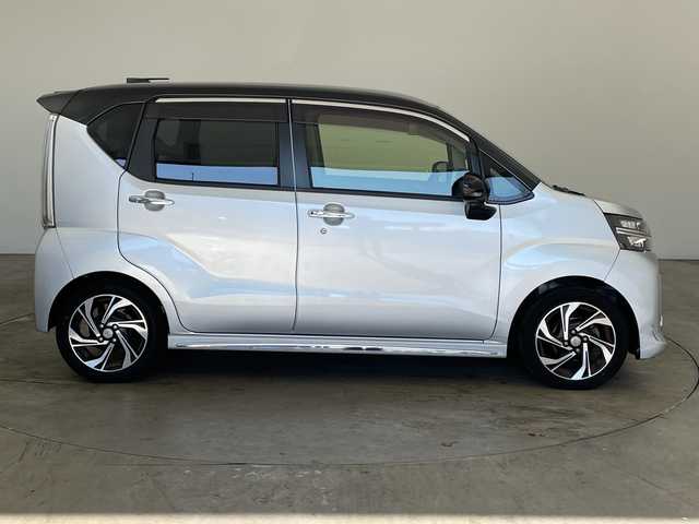 ダイハツ ムーヴ カスタム RS ハイパーLTD SAⅢ 滋賀県 2019(令1)年 6.4万km ブラックマイカメタリック/ブライトシルバーメタリック 2トーン ・純正ナビ/Bluetooth/CD/DVD/TV/SD/・全方位カメラ/・ビルトインETC/・スマートアシストIII/衝突回避支援ブレーキ機能/衝突警報機能/誤発進抑制制御機能（前方・後方）/オートハイビーム/先行車発進お知らせ機能/車線はみ出し警報/・ハーフレザーシート/・シートヒーター/・ドライブレコーダー/・ＬＥＤヘッドライト/・純正15インチアルミホイール/・純正フロアマット/・スマートキー