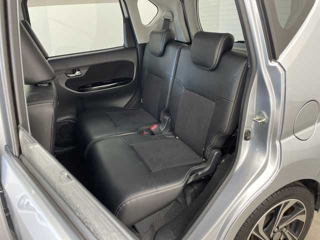 ダイハツ ムーヴ カスタム RS ハイパーLTD SAⅢ 滋賀県 2019(令1)年 6.4万km ブラックマイカメタリック/ブライトシルバーメタリック 2トーン ・純正ナビ/Bluetooth/CD/DVD/TV/SD/・全方位カメラ/・ビルトインETC/・スマートアシストIII/衝突回避支援ブレーキ機能/衝突警報機能/誤発進抑制制御機能（前方・後方）/オートハイビーム/先行車発進お知らせ機能/車線はみ出し警報/・ハーフレザーシート/・シートヒーター/・ドライブレコーダー/・ＬＥＤヘッドライト/・純正15インチアルミホイール/・純正フロアマット/・スマートキー