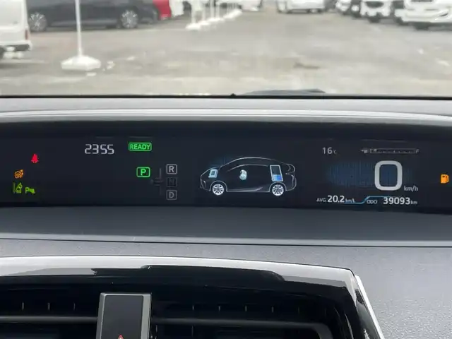 トヨタ プリウス S 千葉県 2020(令2)年 3.9万km アティチュードブラックマイカ TRDエアロ(F/S/R)/RAYS18インチアルミホイール/純正9インチSDナビ【NSZT-Y68T】/・CD/DVD/MSV/Bluetooth/フルセグ/バックカメラ/トヨタセーフティーセンス/・プリクラッシュセーフティー/・レーンキープアシスト/・パーキングサポートブレーキ/・レーダークルーズコントロール/・オートマチックハイビーム/社外デジタルインナーミラー型ドラレコ/スマートキー/前後コーナーセンサー/純正LEDヘッドライト/フォグランプ/ビルトインETC2.0/本革巻きステアリング/サイド＆カーテンエアバッグ/新車時保証書＆取扱説明書