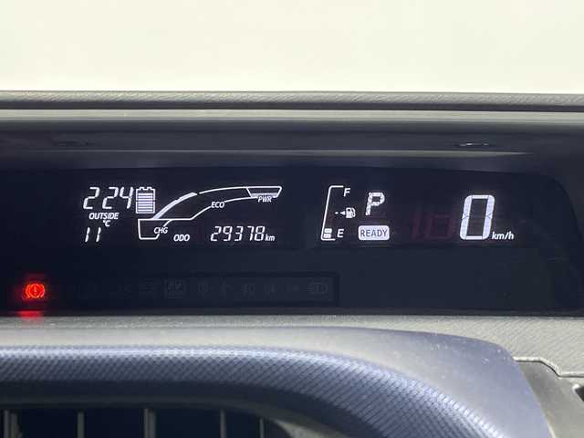 トヨタ アクア S 神奈川県 2015(平27)年 3万km スーパーホワイトⅡ 純正SDナビゲーション【NSCP-W64】/AM FM Bluetooth　AUX/ワンセグ/バックカメラ/ドライブレコーダー/純正フロアマット/ステアリングスイッチ/デジタルインナーミラー/プッシュスタート/スマートキー/保証書/オートライト/ドアバイザー/電動格納ミラー/ウィンカーミラー/ABS/横滑り防止装置/盗難防止装置/eco mode/EVmode