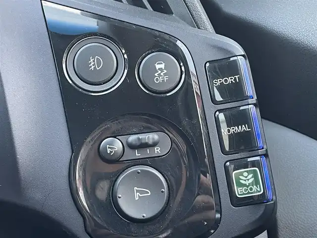 ホンダ ＣＲ－Ｚ α 群馬県 2010(平22)年 8.4万km プレミアムホワイトパール 6速MT/カロッツェリアナビ/CD・DVD・SD/Bluetooth・フルセグ/ETC/クルーズコントロール/横滑り防止装置/アイドリングストップ/純正アルミホイール/純正フロアマット/スマートキー×2