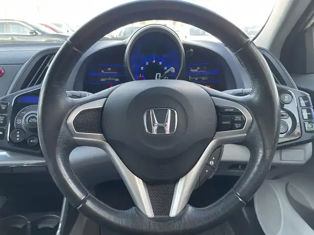 ホンダ ＣＲ－Ｚ α 群馬県 2010(平22)年 8.4万km プレミアムホワイトパール 6速MT/カロッツェリアナビ/CD・DVD・SD/Bluetooth・フルセグ/ETC/クルーズコントロール/横滑り防止装置/アイドリングストップ/純正アルミホイール/純正フロアマット/スマートキー×2