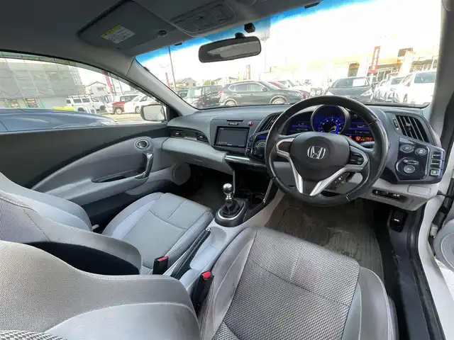 ホンダ ＣＲ－Ｚ α 群馬県 2010(平22)年 8.4万km プレミアムホワイトパール 6速MT/カロッツェリアナビ/CD・DVD・SD/Bluetooth・フルセグ/ETC/クルーズコントロール/横滑り防止装置/アイドリングストップ/純正アルミホイール/純正フロアマット/スマートキー×2