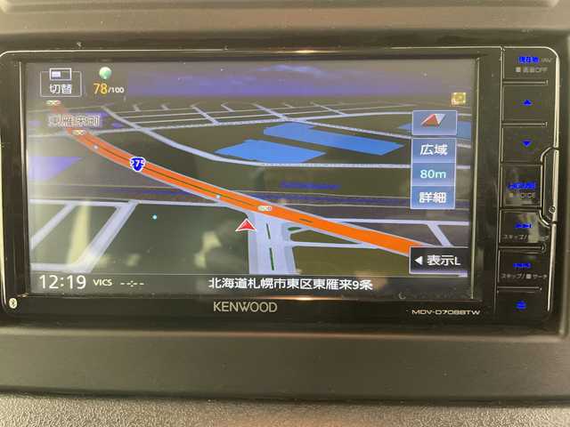 スズキ ジムニー XC 道央・札幌 2022(令4)年 1.7万km ミディアムグレー ・４ＷＤ　/スズキ セーフティ サポート/・デュアルセンサーブレーキサポート/・社外ナビ/・フルセグTV/BT/DVD/・バックカメラ　/・クルーズコントロール　/・シートヒーター　/・ＥＴＣ　/・ダウンヒルアシストコントロール　/・横滑り防止装置　/・レーンキープアシスト　/・オートライト　/・ＬＥＤヘッドライト　/・プッシュスタート/・社外AW付スタッドレスタイヤ積込