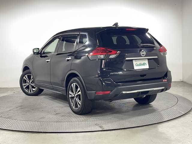 日産 エクストレイル 20Xi 広島県 2019(平31)年 6.1万km ダイヤモンドブラック 純正ナビ　/アラウンドビューモニター　/デジタルインナーミラー　/クルーズコントロール　/電動リアゲート　/レーンキープ　/衝突軽減　/ミラーヒーター　/コーナーセンサー　/ＥＴＣ　/ドラレコ　/ＬＥＤヘッドライト　/フォグ/純正18インチアルミホイール（225/60/R 18）/エアバック（運転席/助手席）