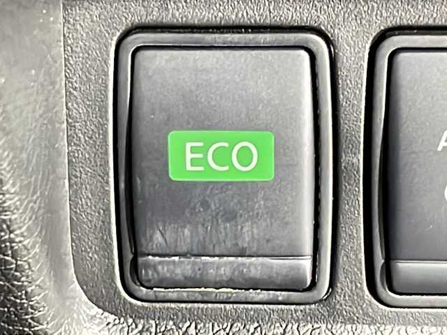 日産 エクストレイル 20Xi 広島県 2019(平31)年 6.1万km ダイヤモンドブラック 純正ナビ　/アラウンドビューモニター　/デジタルインナーミラー　/クルーズコントロール　/電動リアゲート　/レーンキープ　/衝突軽減　/ミラーヒーター　/コーナーセンサー　/ＥＴＣ　/ドラレコ　/ＬＥＤヘッドライト　/フォグ/純正18インチアルミホイール（225/60/R 18）/エアバック（運転席/助手席）