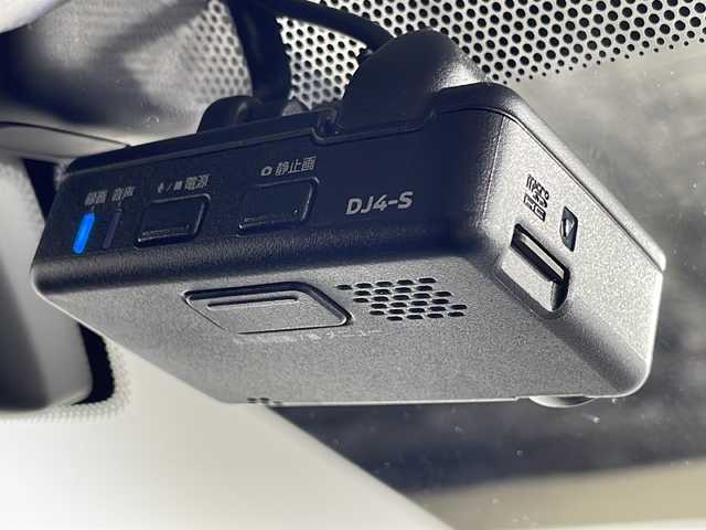 日産 エクストレイル 20Xi 広島県 2019(平31)年 6.1万km ダイヤモンドブラック 純正ナビ　/アラウンドビューモニター　/デジタルインナーミラー　/クルーズコントロール　/電動リアゲート　/レーンキープ　/衝突軽減　/ミラーヒーター　/コーナーセンサー　/ＥＴＣ　/ドラレコ　/ＬＥＤヘッドライト　/フォグ/純正18インチアルミホイール（225/60/R 18）/エアバック（運転席/助手席）