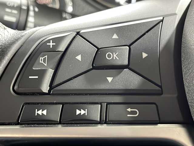 日産 エクストレイル 20Xi 広島県 2019(平31)年 6.1万km ダイヤモンドブラック 純正ナビ　/アラウンドビューモニター　/デジタルインナーミラー　/クルーズコントロール　/電動リアゲート　/レーンキープ　/衝突軽減　/ミラーヒーター　/コーナーセンサー　/ＥＴＣ　/ドラレコ　/ＬＥＤヘッドライト　/フォグ/純正18インチアルミホイール（225/60/R 18）/エアバック（運転席/助手席）