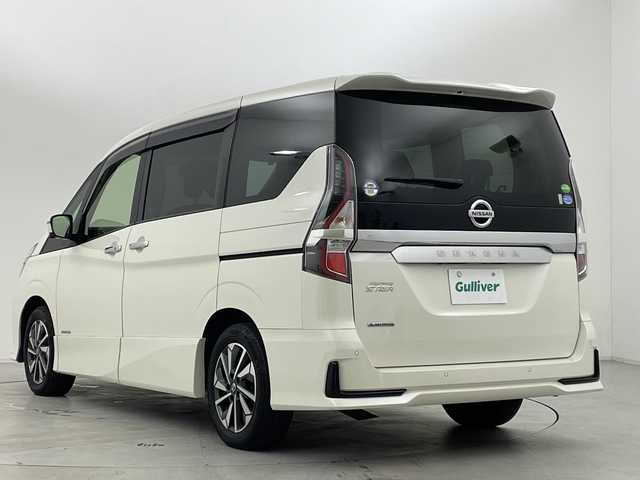 日産 セレナ ハイウェイスター V 鹿児島県 2020(令2)年 4.7万km ブリリアントホワイトパール 純正7型ナビ(AM/FM/CD/DVD/BT)　BSM 追従クルーズコントロール　前後ドライブレコーダー　全方位カメラ　ETC　パーキングアシスト　オートハイビーム　両側パワースライドドア　エマージェンシーブレーキ　ロードサインアシスト