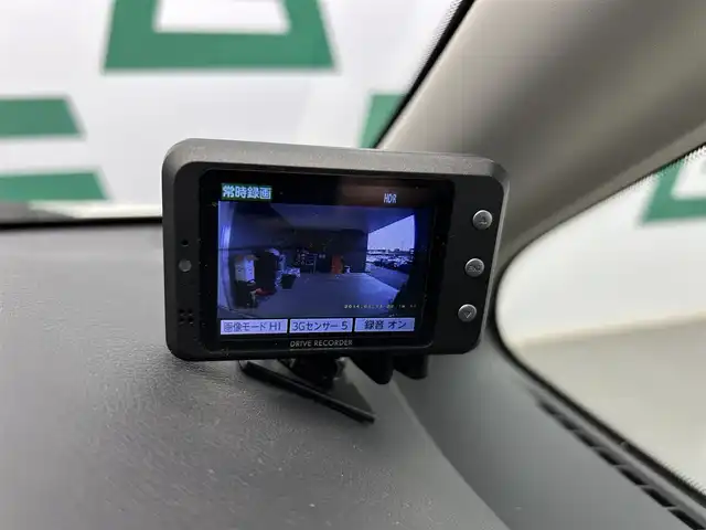 日産 セレナ ハイウェイスター 鹿児島県 2020(令2)年 4.7万km ブリリアントホワイトパール 純正ＳＤナビ【ＭＭ３１９Ｄ－Ｗ】　/アラウンドビューモニター　/プロパイロット　/ブラインドスポットモニター　/電動パーキングブレーキ　/オートブレーキホールド　/革巻きステアリング　/ステアリングリモコン　/純正ドアバイザー/電動格納ミラー/純正前方ドライブレコーダー【DJ4-D】/社外後方ドライブレコーダー/LEDヘッドライト