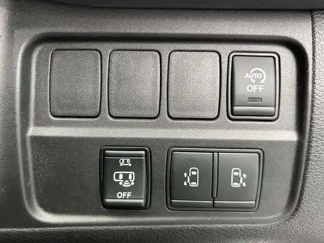 日産 セレナ ハイウェイスター 鹿児島県 2020(令2)年 4.7万km ブリリアントホワイトパール 純正ＳＤナビ【ＭＭ３１９Ｄ－Ｗ】　/アラウンドビューモニター　/プロパイロット　/ブラインドスポットモニター　/電動パーキングブレーキ　/オートブレーキホールド　/革巻きステアリング　/ステアリングリモコン　/純正ドアバイザー/電動格納ミラー/純正前方ドライブレコーダー【DJ4-D】/社外後方ドライブレコーダー/LEDヘッドライト