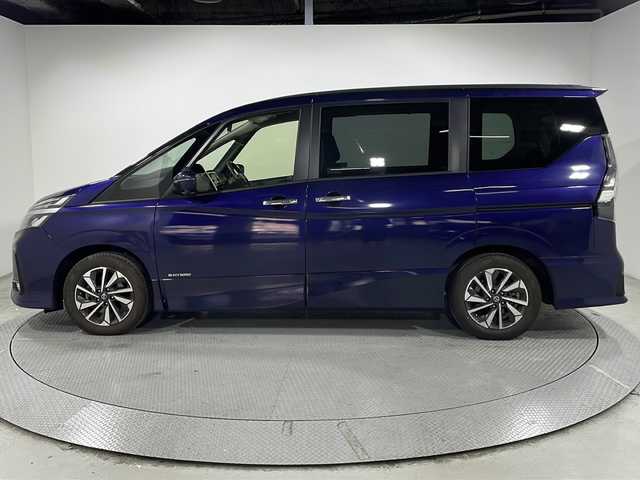 日産 セレナ ハイウェイスター V 広島県 2019(令1)年 5.5万km アズライトブルー プロパイロット/純正ナビ/・Bluetooth接続/・CD/DVD再生機能/・フルセグテレビ/後席フリップダウンモニター/両側パワースライドドア/アラウンドビューモニター/全方位運転支援システム/・インテリジェントエマージェンシーブレーキ/・踏み間違い防止アシスト/・車線逸脱防止支援システム/クルーズコントロール/ブラインドスポットモニター/アダプティブLEDヘッドライト/前後コーナーセンサー/ETC/ドライブレコーダー/純正16インチアルミホイール