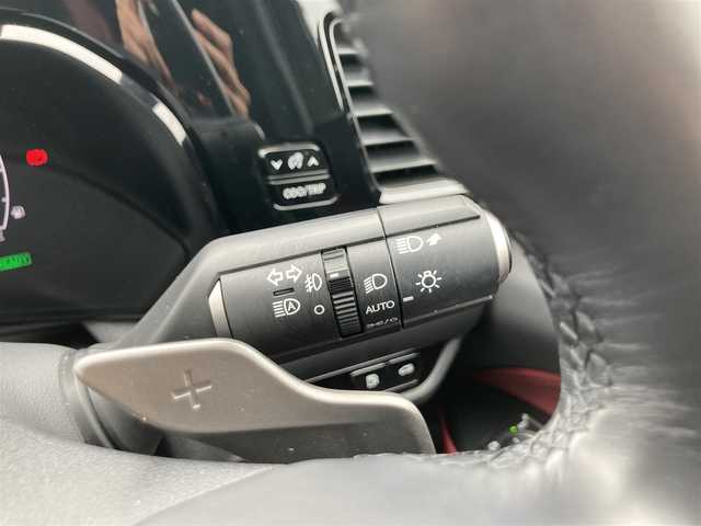 レクサス ＮＸ 350h 鳥取県 2023(令5)年 1.8万km ソニッククォーツ 純正９．８インチナビ/フルセグ/BT/USB/パノラミックビューモニター/ムーンルーフ/ビルトインETC2.0/前後ドライブレコーダー/ムーンルーフ/レザーシート/ベンチレーション/前席パワーシート/全席シートヒーター/レクサスチームメイト/衝突被害軽減システム/ブラインドスポットモニター/レーンディパーチャーアラート/パーキングサポートブレーキ/クリアランスソナー/レーダークルーズ/LEDヘットライト/純正１８インチアルミホイール/パワーバックドア/デジタルインナーミラー/プッシュエンジンスタート