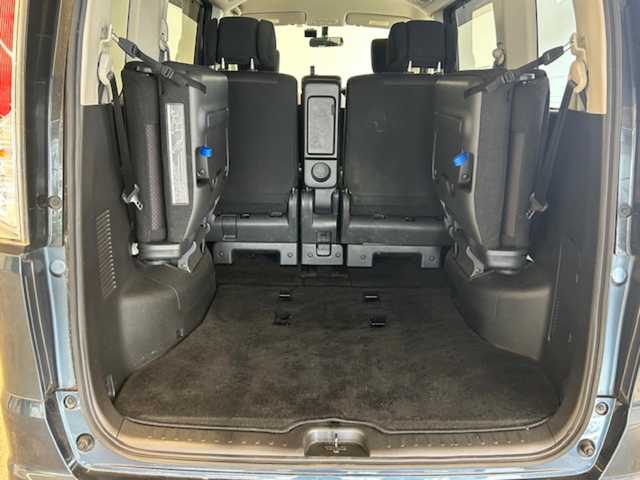 日産 セレナ ハイウェイスター Vセレクション 静岡県 2012(平24)年 7.9万km スチールブルー (株)IDOMが運営する【じしゃロン浜松店】の自社ローン専用車両になりますこちらは現金またはオートローンご利用時の価格です。自社ローンご希望の方は別途その旨お申付け下さい/純正ナビ/Bluetooth/CD/DVD/SD/フルセグTV/クルーズコントロール/両側パワースライドドア/ウォークスルー/3列シート/フォグランプ/オートライト/前方ドライブレコーダー/ETC/横滑り防止/盗難防止装置/アイドリングストップ/エンジンスタートボタン/16インチ純正アルミホイール/スペアキー１本/バックカメラ/純正フロアマット