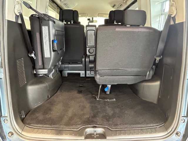 日産 セレナ ハイウェイスター Vセレクション 静岡県 2012(平24)年 7.9万km スチールブルー (株)IDOMが運営する【じしゃロン浜松店】の自社ローン専用車両になりますこちらは現金またはオートローンご利用時の価格です。自社ローンご希望の方は別途その旨お申付け下さい/純正ナビ/Bluetooth/CD/DVD/SD/フルセグTV/クルーズコントロール/両側パワースライドドア/ウォークスルー/3列シート/フォグランプ/オートライト/前方ドライブレコーダー/ETC/横滑り防止/盗難防止装置/アイドリングストップ/エンジンスタートボタン/16インチ純正アルミホイール/スペアキー１本/バックカメラ/純正フロアマット