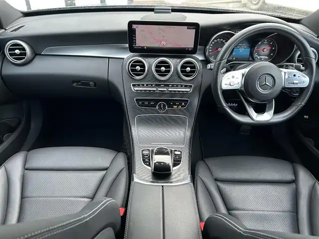 メルセデス・ベンツ Ｃ２２０ｄ アバンギャルド　AMGライン 宮城県 2019(令1)年 2.6万km グレー 登録時走行距離25940km/禁煙車/純正ナビ/・フルセグTV／Bluetooth／/USB／Apple CarPlay／Android Auto/バックカメラ /ビルトインETC/ブラインドスポットモニター/前席シートヒーター/メモリーシート/前方ドライブレコーダー/レザーシート/レーンキープアシスト/ステアリングアシスト/パーキングセンサー/パドルシフト/アダプティブクルーズコントロール/前後ソナー/パワーバックドア/アイドリングストップ/ステアリングスイッチ/電動パーキングブレーキ/LEDヘッドライト/オートライト/プッシュスタート/スマートキー