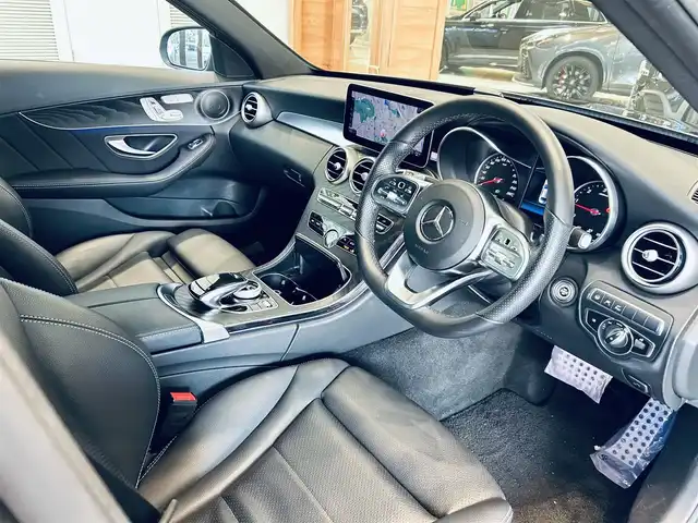 メルセデス・ベンツ Ｃ２２０ｄ アバンギャルド　AMGライン 大阪府 2019(令1)年 2.6万km セレナイトグレー レーダーセーフティP/黒革/メモリ付きパワーシート/シートヒーター/純正ナビ/TV/バックカメラ/applecarplay/ACC/純正18インチAW/LEDヘッドライト/アンビエントライト/クリアランスソナー/ブラインドスポット