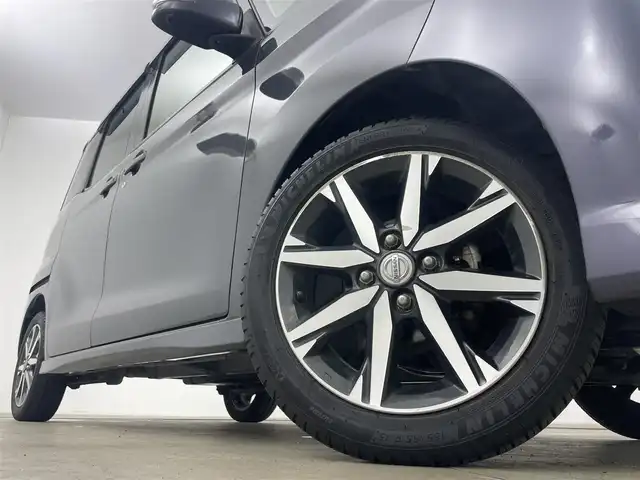 日産 デイズ ルークス ハイウェイスターX Gパッケージ 岡山県 2018(平30)年 5.9万km プレミアムパープルP 純正ナビ　/衝突軽減ブレーキ　/両側電動スライドドア　/アラウンドビューモニター　/ＥＴＣ　/純正ＬＥＤヘッドライト　/Ｂｌｕｅｔｏｏｔｈ　/フルセグＴＶ　/アイドリングストップ　/オートライト　/スマートー　/スペアキー/取扱説明書/ベンチシート/ABS/横滑り防止/オートハイビーム/純正ドライブレコーダー/USB