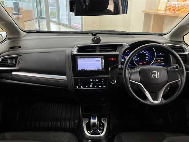 ホンダ フィット ハイブリット Fパッケージ 道央・札幌 2014(平26)年 12.7万km ビビットスカイブルーP ・4WD/・バックカメラ/・ドライブレコーダー/・ETC/・横滑り防止/・ワイパーデアイサー/・プッシュスタート/・スマートキー/・ドアバイザー/・電格ミラー/・ミラーヒーター