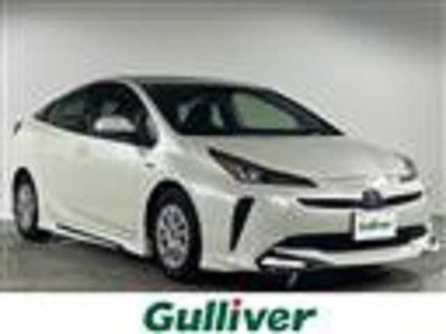 トヨタ プリウス S 福岡県 2019(平31)年 8.4万km ホワイトパールクリスタルシャイン 禁煙車/純正メモリナビ/・CD/SD/BT/ワンセグTV/・バックモニター/トヨタセーフティセンス/モデリスタエアロ/クリアランスソナー/革巻きステアリング/・ステアリングリモコン/LEDヘッドライト/・オートライト/ETC/純正フロアマット/純正ドアバイザー