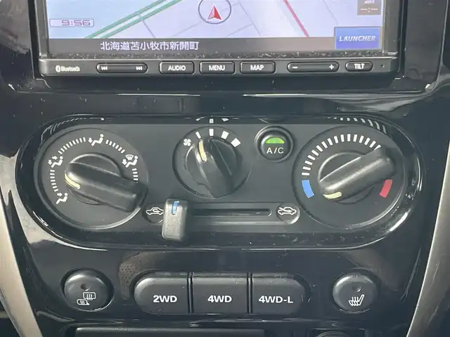 スズキ ジムニー ランドベンチャー 道央・札幌 2014(平26)年 5.4万km ノクターンブルーパール ４WD/社外メモリーナビ/AM/FM/CD/BT/ワンセグ/トランスファ切替/D席シートヒーター/レザーシート/ステアリングリモコン/リモコンキー/LEDヘッドライト/ヘッドライトレベライザー/電動格納ミラー/ヒーテッドドアミラー/ウィンカーミラー/純正フロアマット