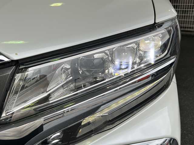 トヨタ アルファードハイブリット エグゼクティブ ラウンジ S 京都府 2018(平30)年 8万km ホワイトパールクリスタルシャイン メーカーOPナビ/フルセグテレビ/JBLサウンドシステム/後席モニター/ホワイトレザーシート/サンルーフ/前後シートヒーター/前後シートベンチレーション/トヨタセーフティセンス/プリクラッシュセーフティ/レーンキープアシスト/レーダークルーズコントロール/ロードサインアシスト/オートマチックハイビーム/クリアランスソナー/パーキングサポートブレーキ/ブラインドスポットモニター/リア・クロストラフィックアラート/ITS connect/パノラミックビューモニター/オートホールド/100V電源/HDMI/コーナーセンサー/ビルトインETC2.0/クルーズコントロール/スマートキー/ドライブレコーダー/ウィンカーミラー/電格ミラー/プッシュスタート/W＋サイドエアバッグ/カーテンエアバック